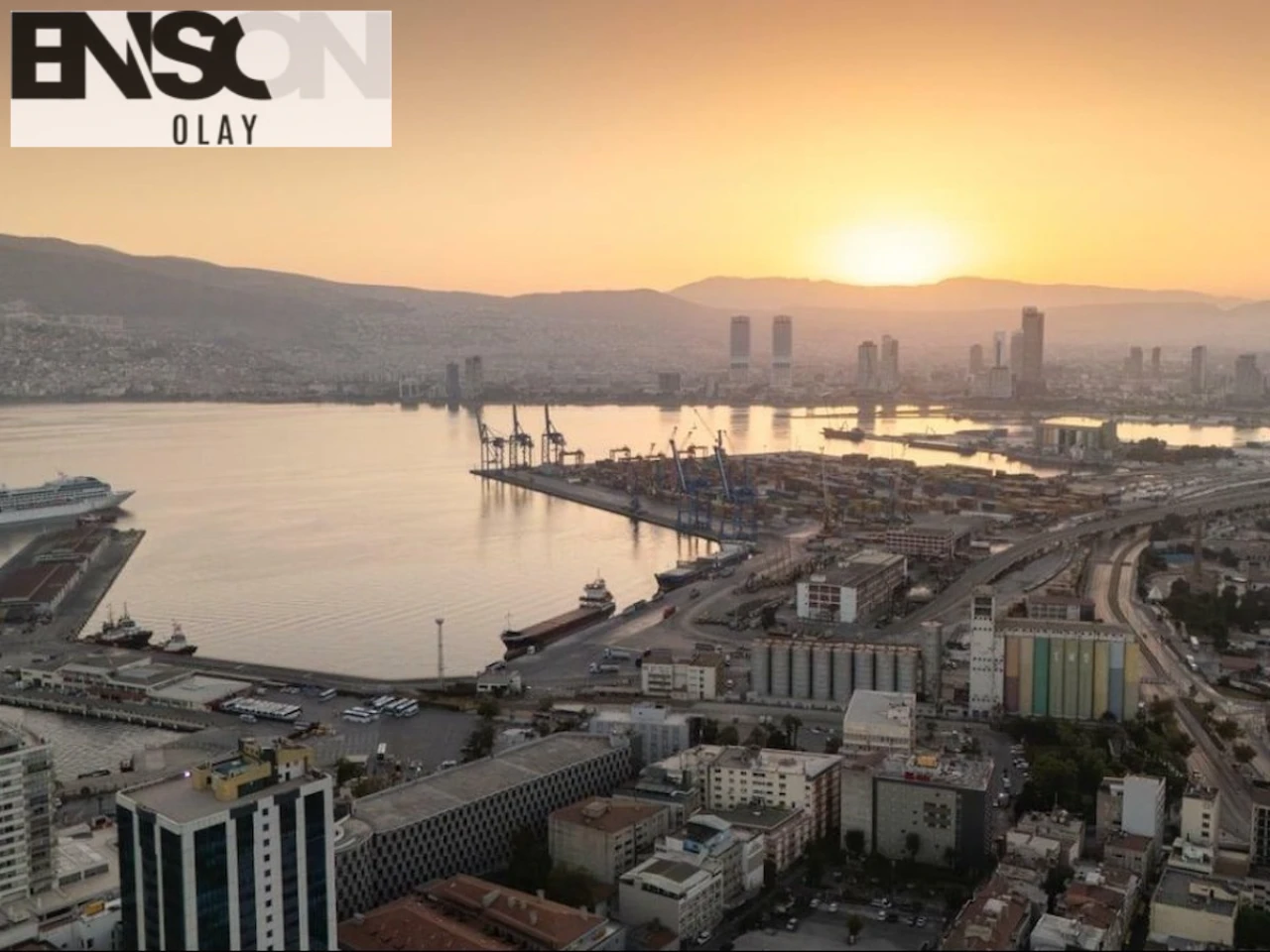 İzmir Büyükşehir Belediyesi Ulusal Kredi Notunu En Yüksek Seviyeye Yükseltti: Moody's ve Fitch Ratings Teyit Etti!