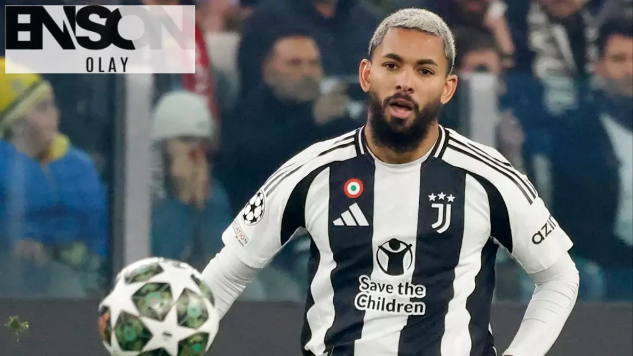 Juventus Sportif Direktörü: "Douglas Luiz takım arkadaşlarına saygısızlık etti" diyerek Brezilyalı oyuncuyla yollarını ayırma kararı aldı.