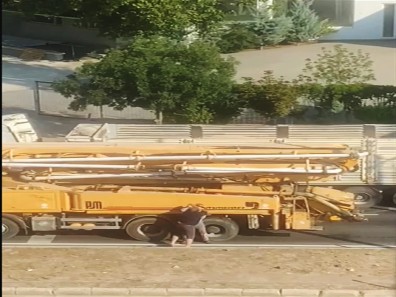 Aksaray'da TIR Şoförü Beton Mikseri Operatörünü Bıçakladı, Ters Giden Yol Tartışması Kanlı Bitti
