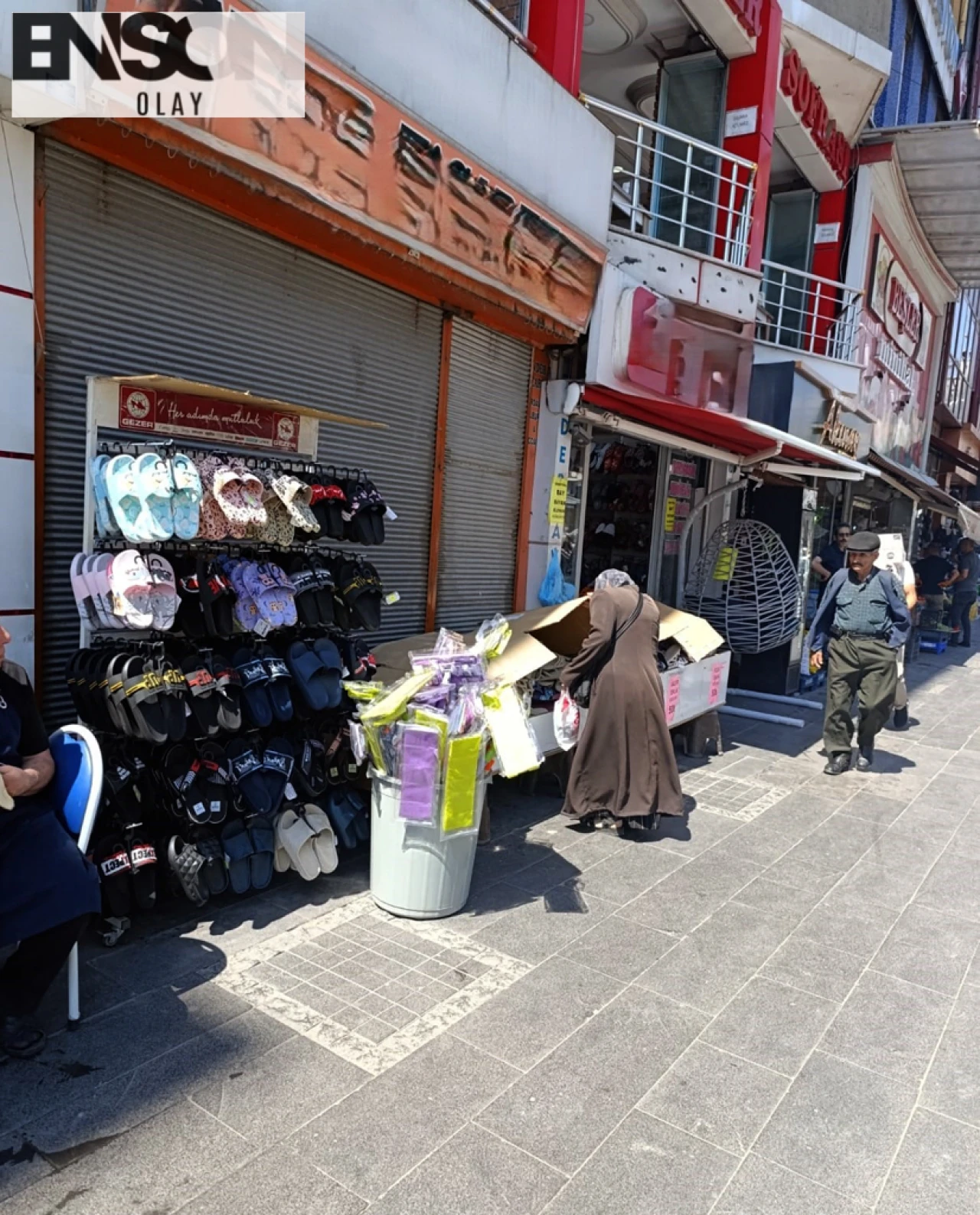 Sivas Belediyesi Kaldırım İşgallerine Sert Müdahale Ediyor ve İşletmelere Milyonlarca TL Cezai İşlem Uyguluyor
