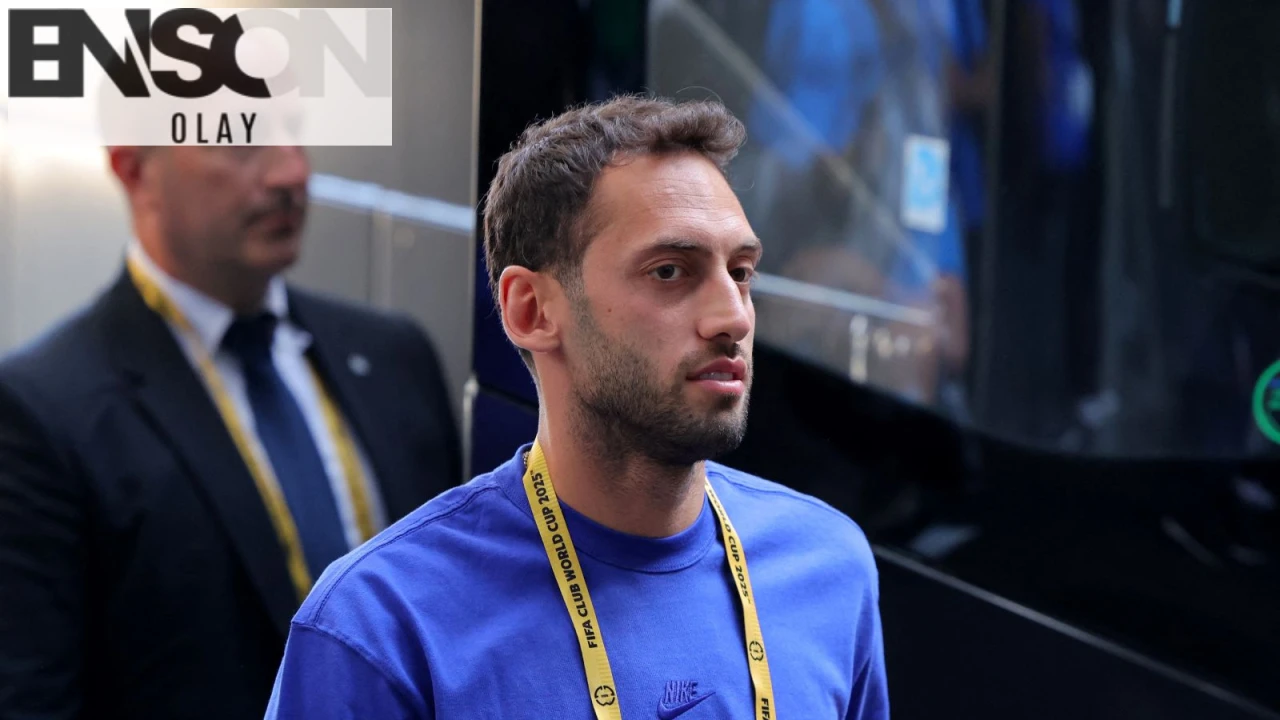 Paolo Condò: "Hakan Çalhanoğlu'nun Geleceği Belirsiz"