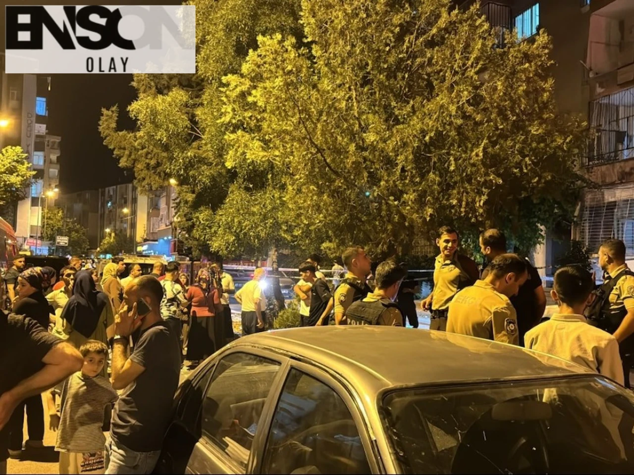 Diyarbakır'da Sallanan Apartmanın İncelenmesi Devam Ediyor