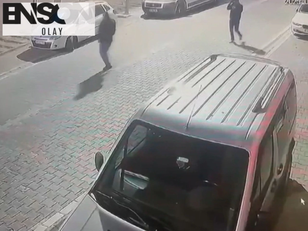 Esenyurt'ta Silahlı Saldırılar: Polisler, Şüphelileri Belirledi ve 6 Kişi Tutuklandı