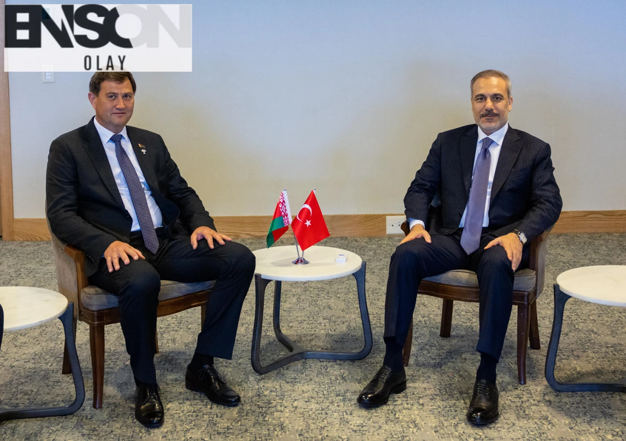 Türkiye İstihbarat Başkanı Fidan, BRICS Zirvesinde Belarus Dışişleri Bakanı ile buluştu.
