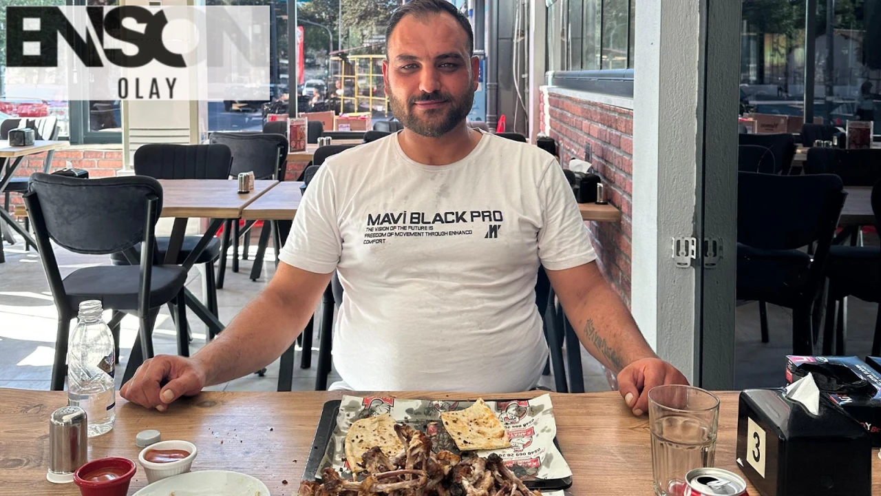 Denizli'de bir saatte 100 kanat yiyerek rekor kıran yarışmacıya 15 bin TL ödül!