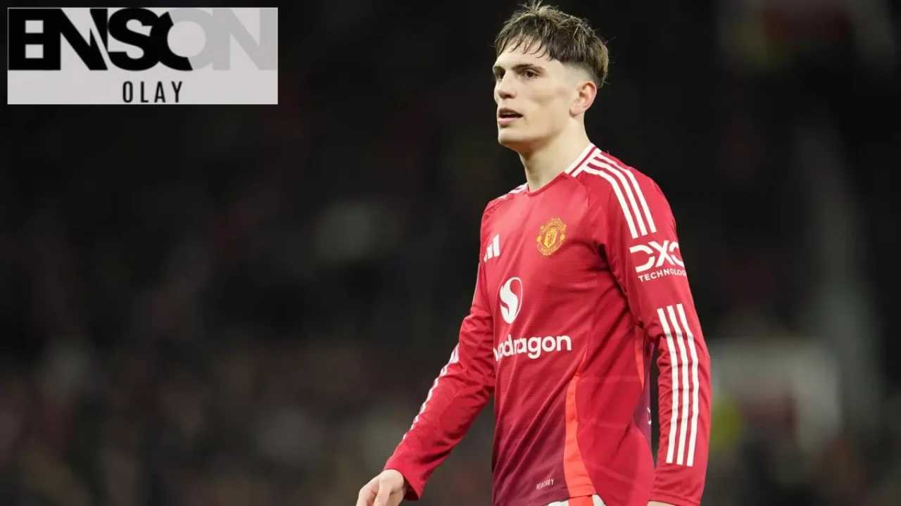 Manchester United'ın genç yıldızı Alejandro Garnacho, Premier Lig'e transfer olma kararıyla dikkat çekiyor.