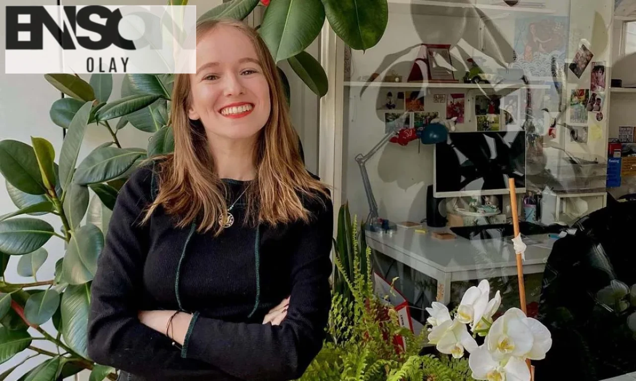 Komedyen Ata Demirer'in Ailesi ve Sevgilisiyle Kutladığı Doğum Günü Partisi!