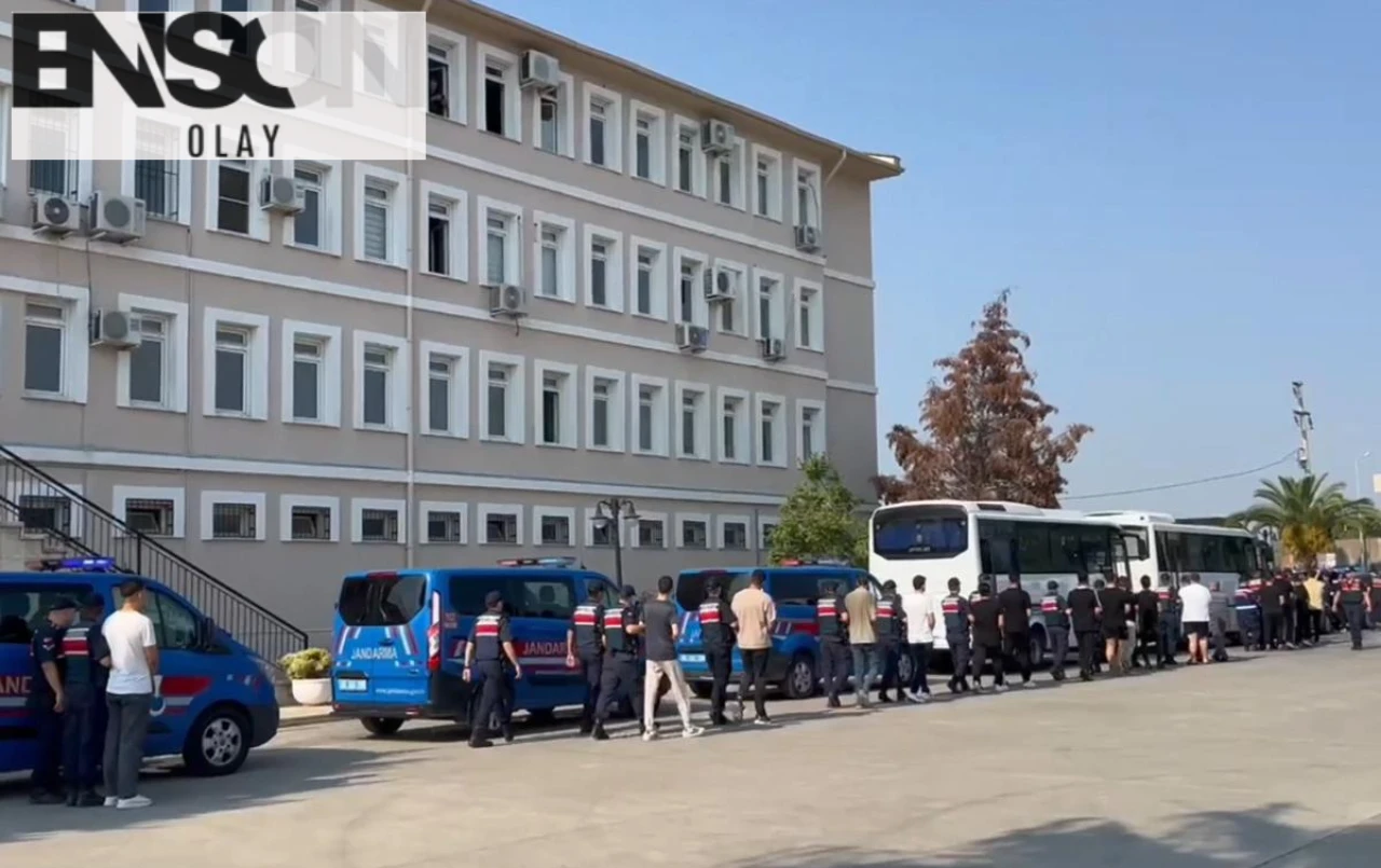İçişleri Bakanı: Organize Suç Örgütü Sosyal Medyadan Dolandırıcılık Yapıyor! Yakalanan 35 Şüpheliden 33'ü Tutuklandı.