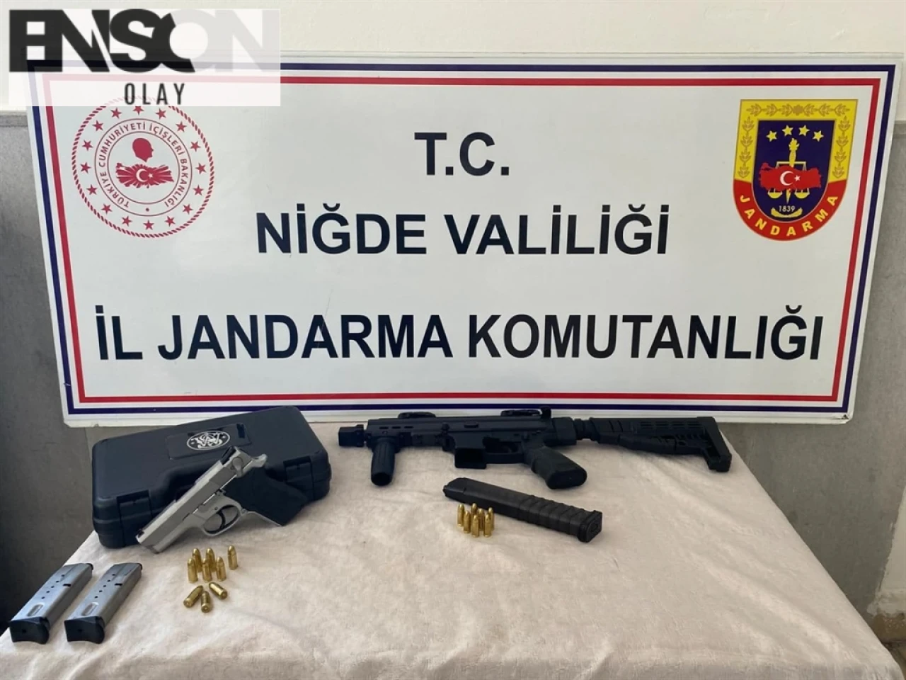 Niğde'de Jandarma Operasyonunda Ruhsatsız Silahlar Ele Geçirildi, 1 Kişi Gözaltına Alındı