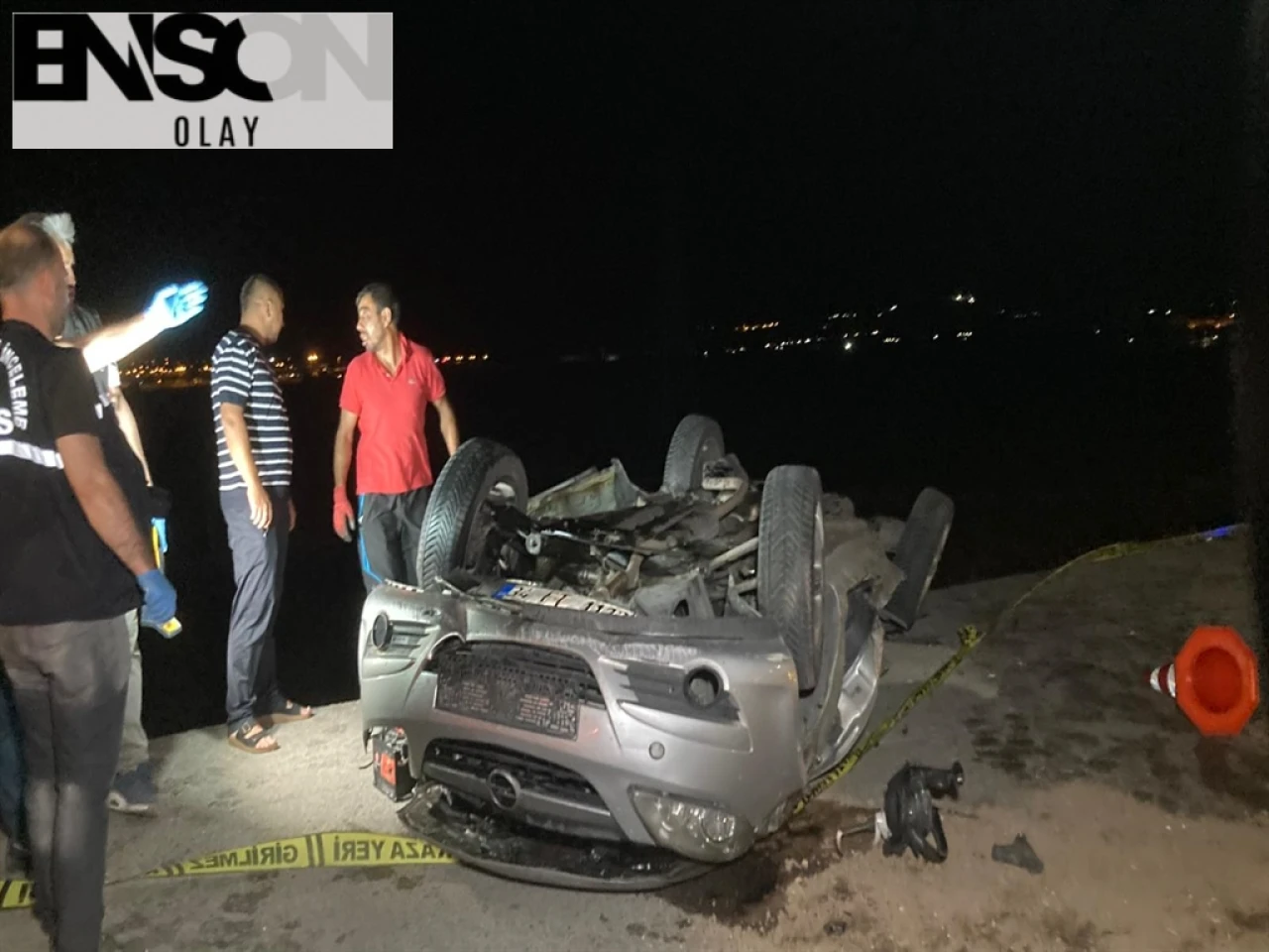 Ankara'da Otomobillerin Kafa Kafaya Çarpıştığı Kazada 3 Kişi Hayatını Kaybetti, 2 Kişi Yaralandı