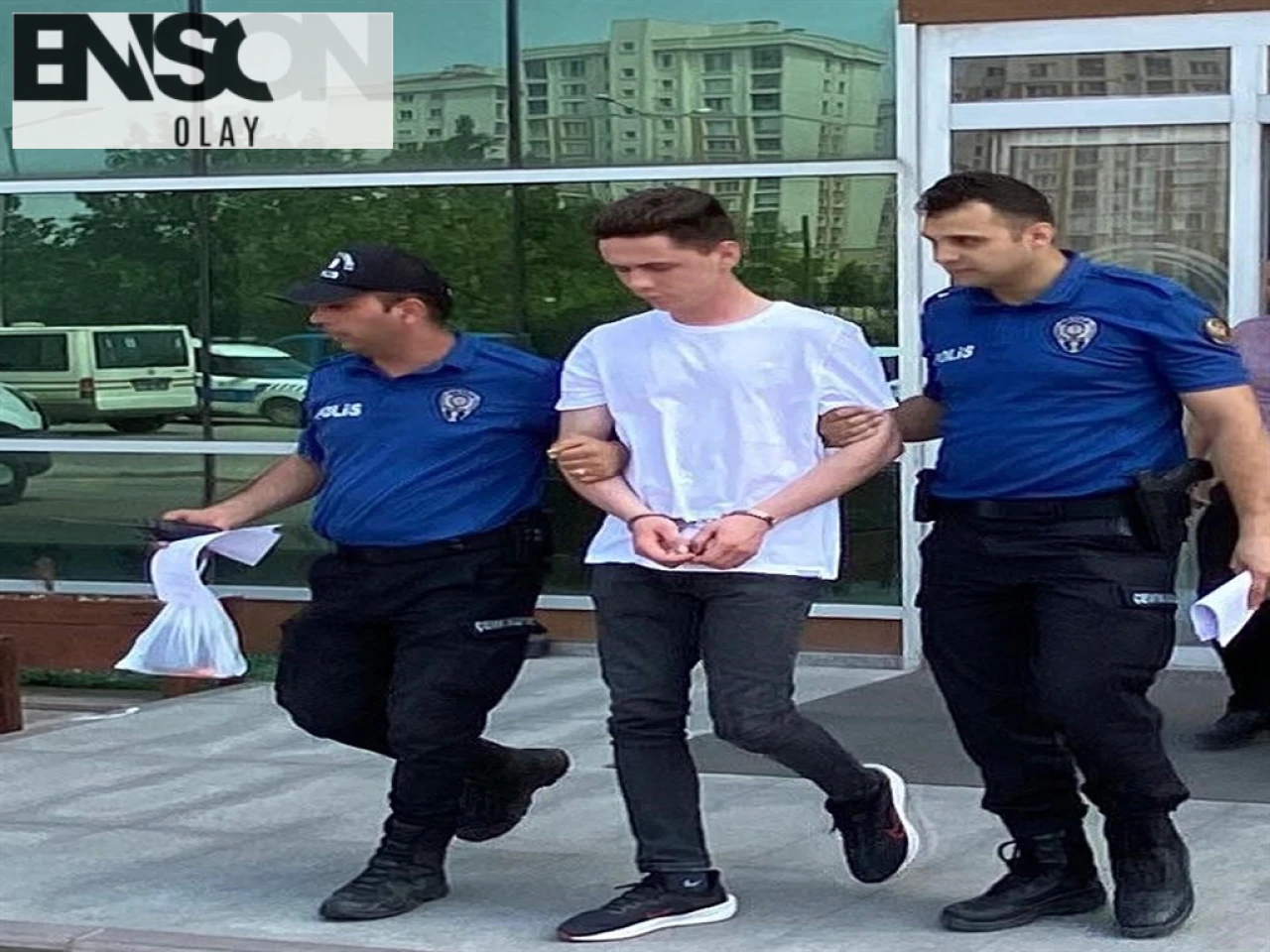 Çorlu'da polisi üzerine süren sürücü tutuklandı!