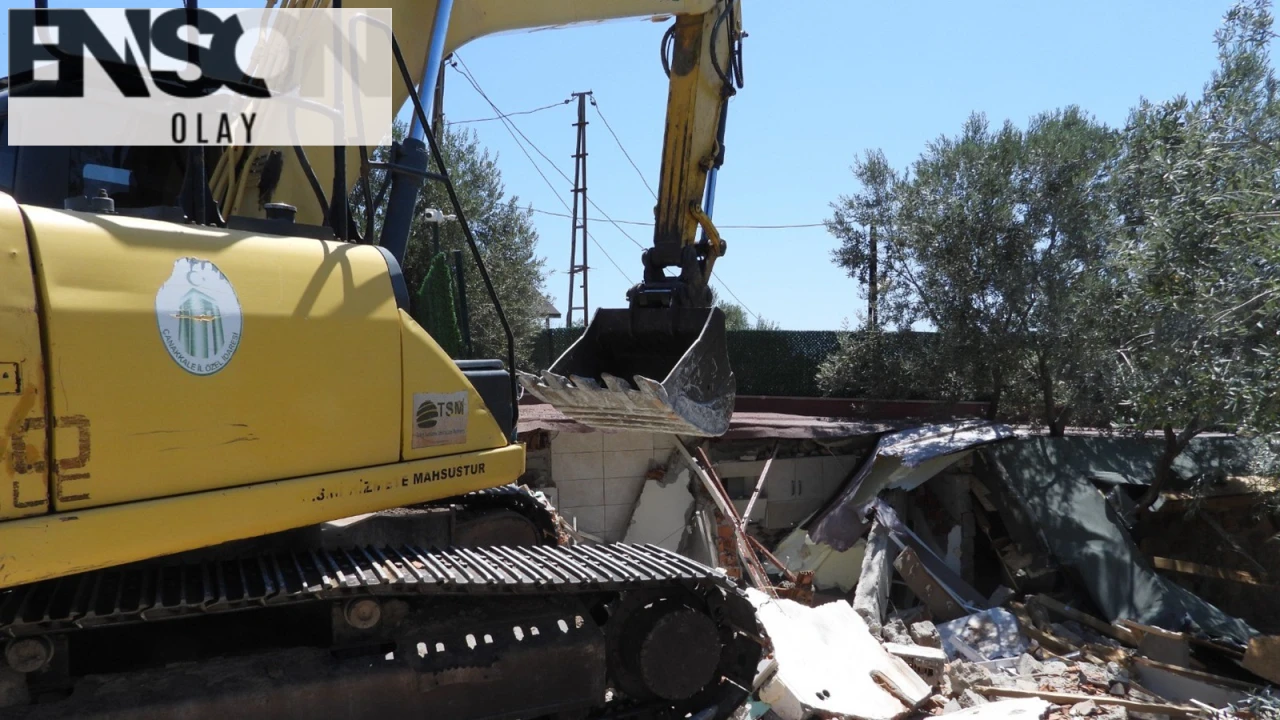 Çanakkale'de 21 Kaçak Yapı Yıkıldı, Yıkımlar Devam Edecek!