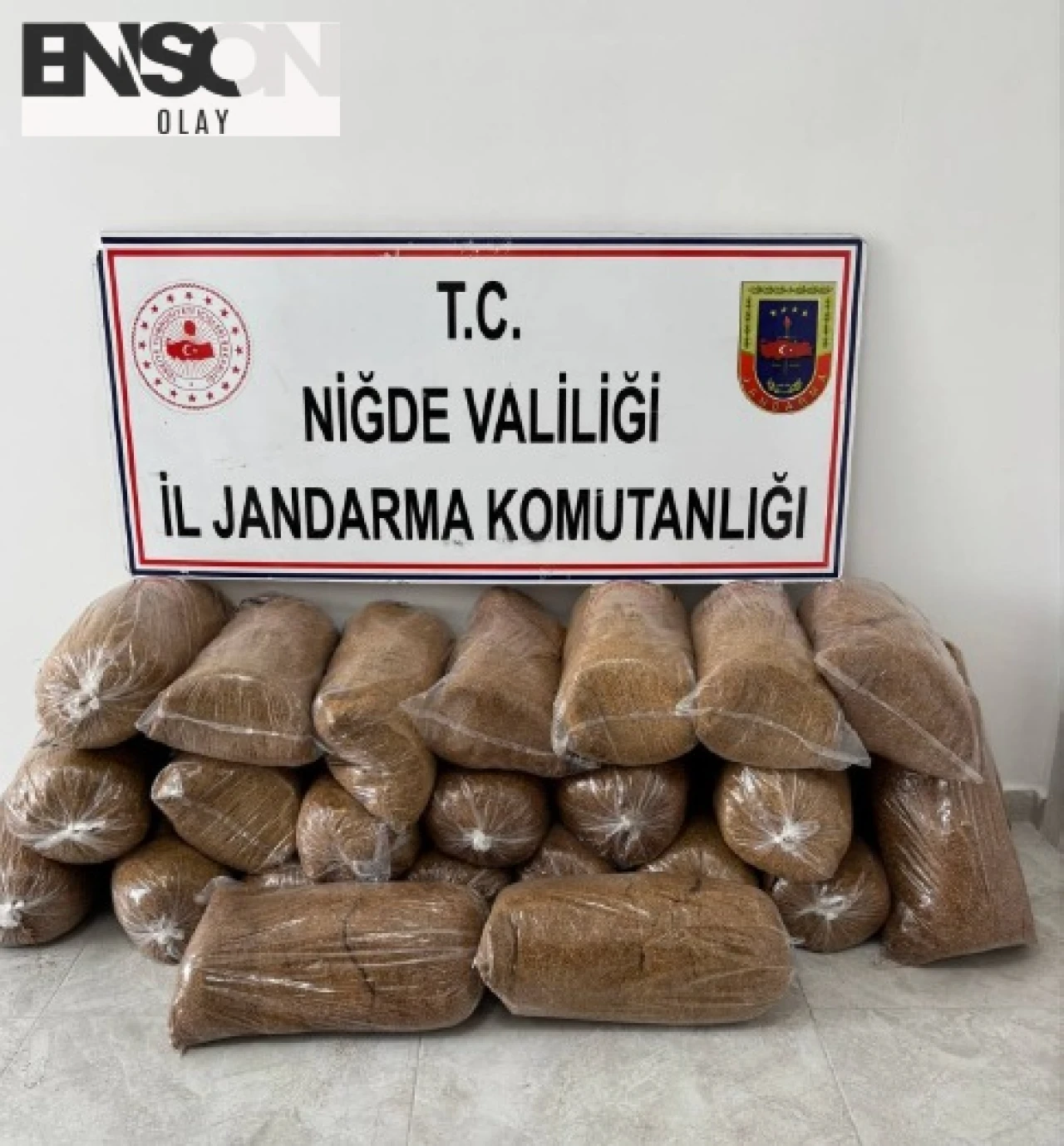 Niğde'de Jandarma Ekiplerinden Kaçak Tütün Operasyonu!