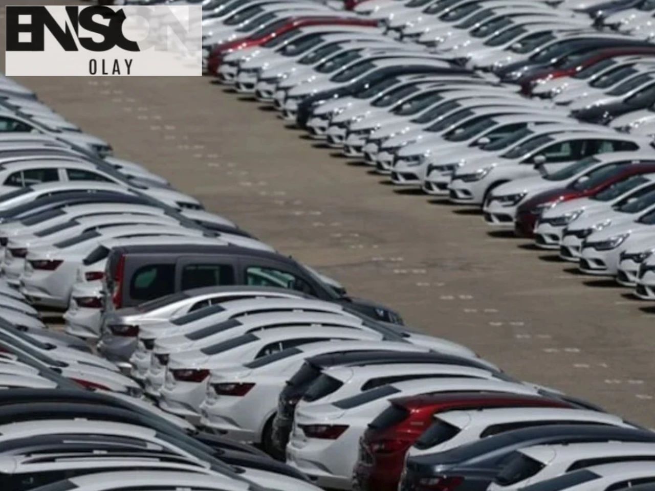Türkiye Otomobil Pazarında Renault Megane Sedan, Tesla'yı Geride Bıraktı