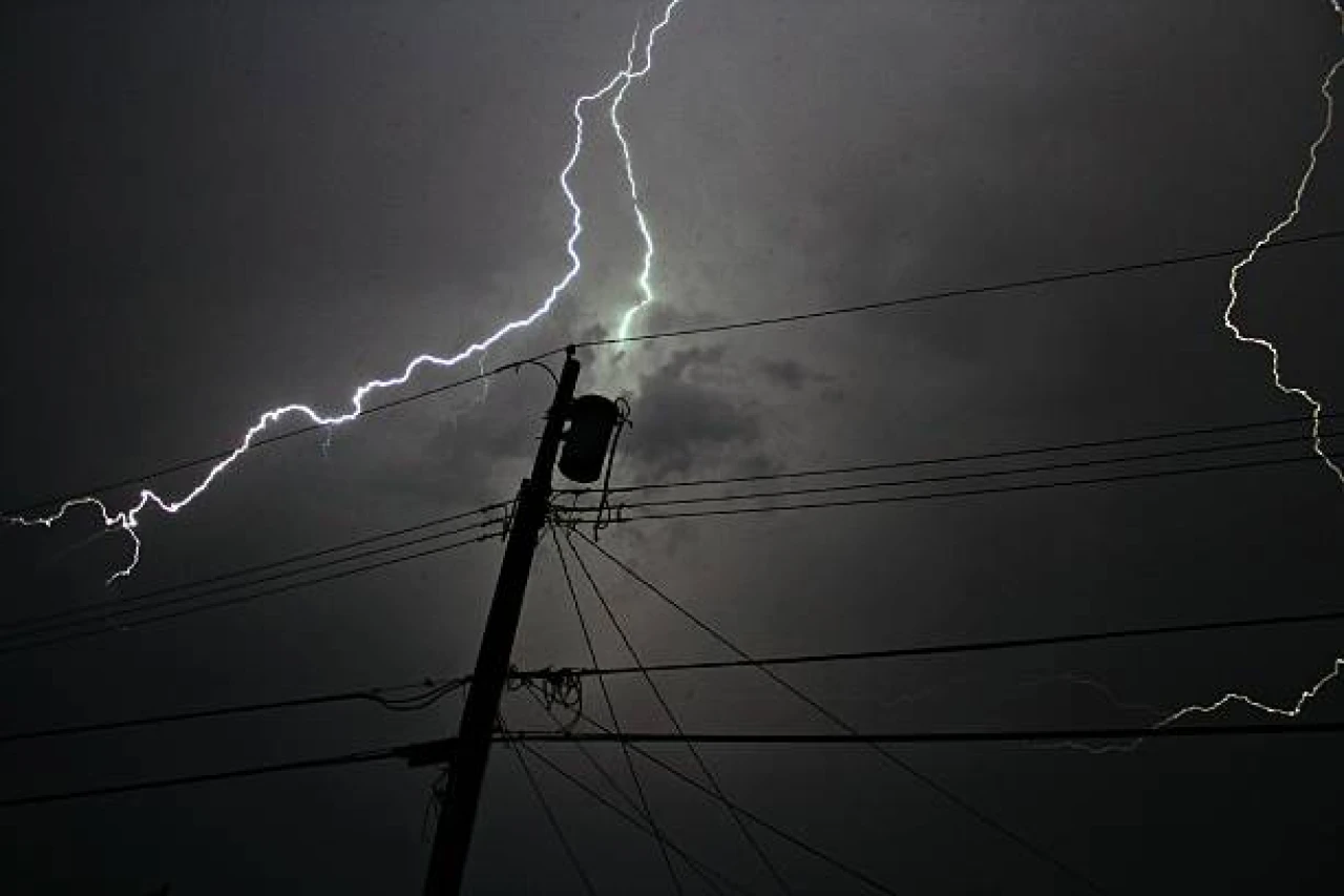 Aksaray Merkez 'de 07 Ağustos elektrik kesintisi olan ilçeler. Elektrik kesintisi olan ilçelerin tam listesi