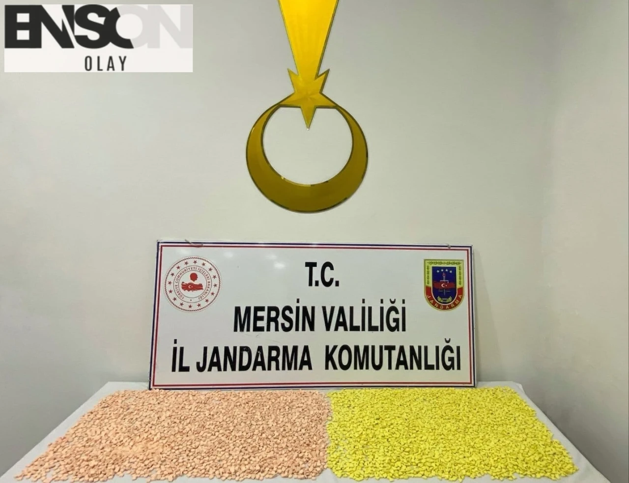 Mersin'de 18 Bin 400 Uyuşturucu Hap Ele Geçirildi, 2 Şüpheli Tutuklandı