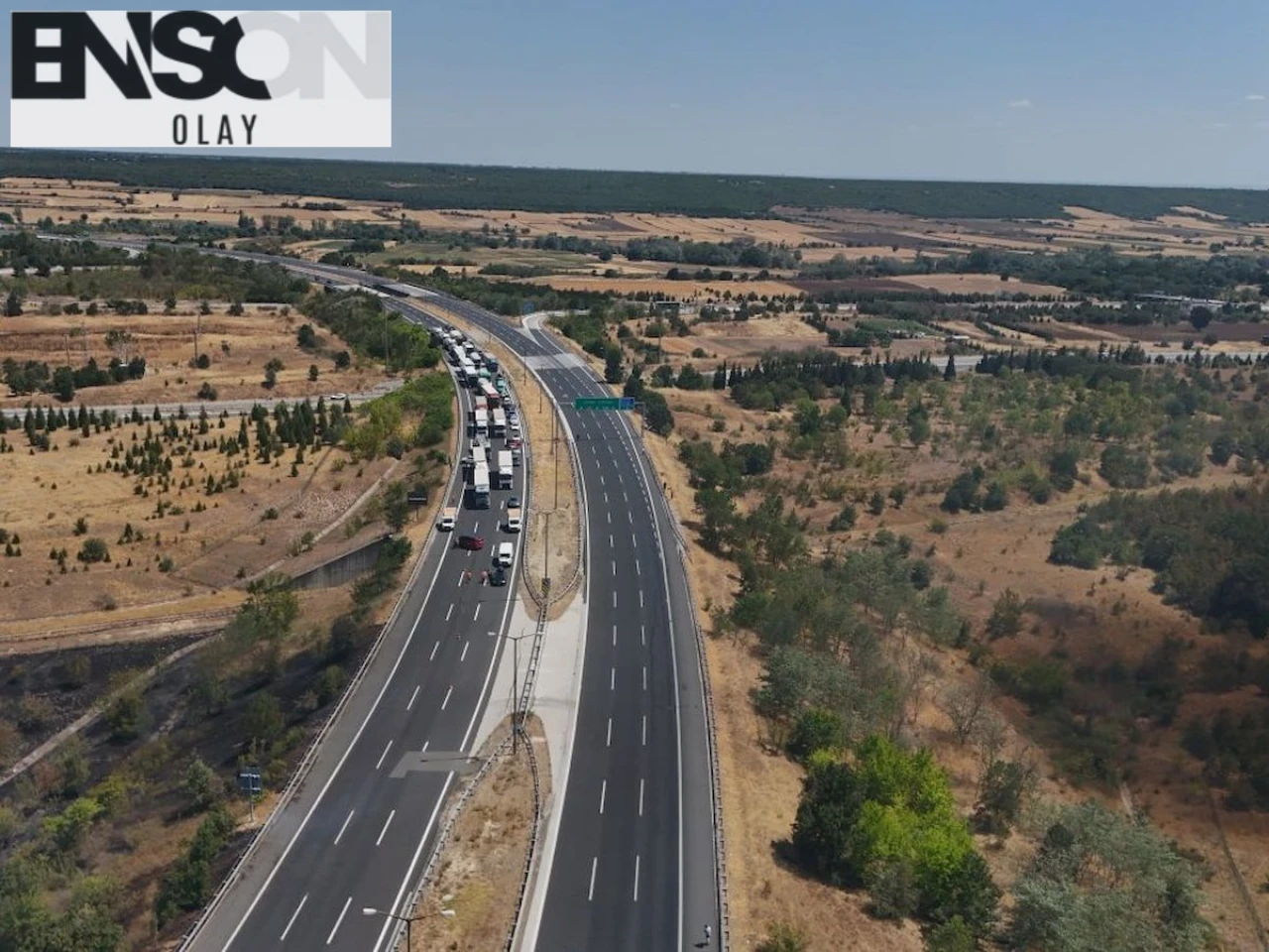 Kırklareli'nin Babaeski ilçesindeki Yangın Ormanlık Alana Sıçradı - Otoyol Trafikte Kapatıldı