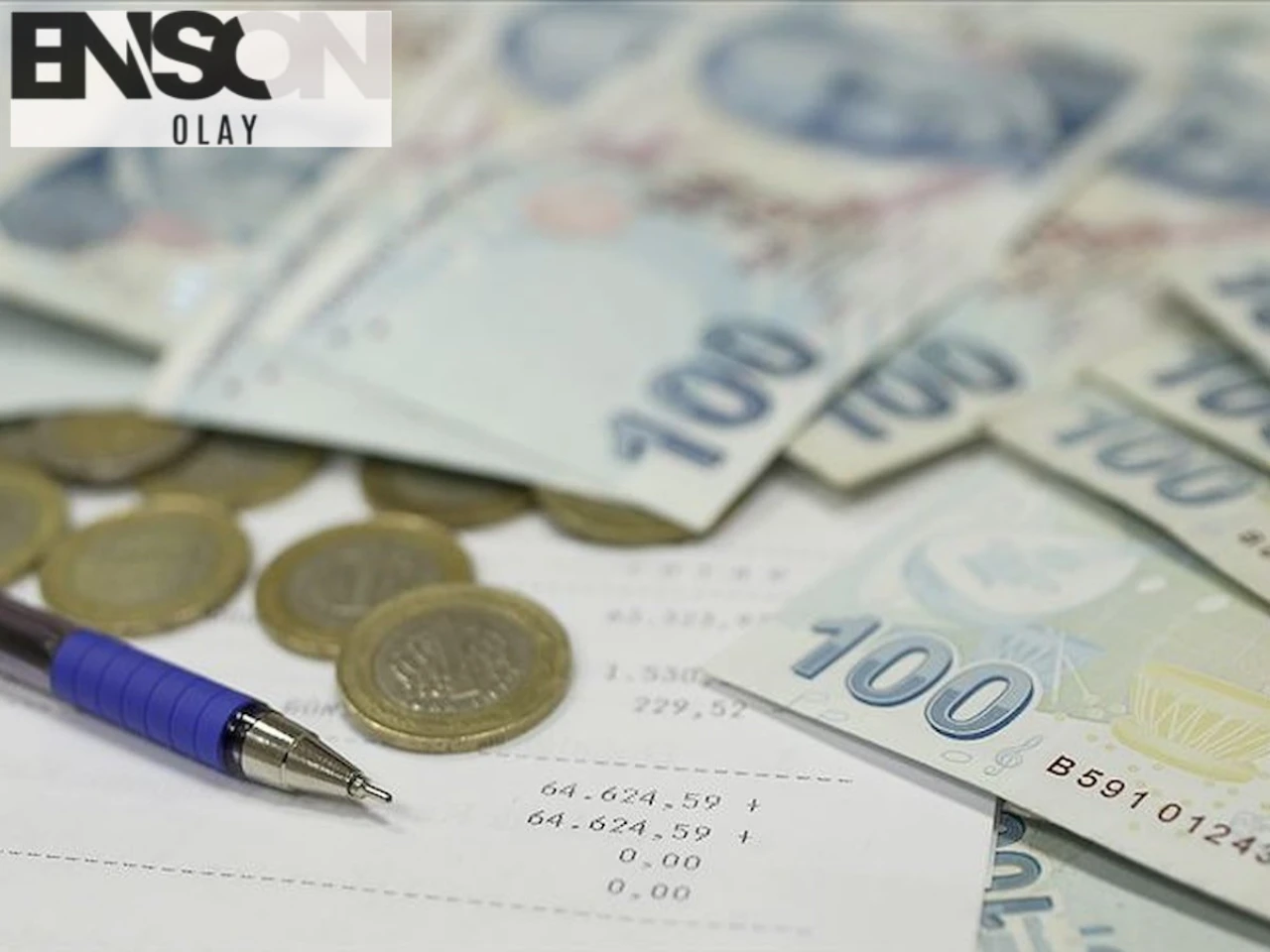 Mevduat Faizleri Hızla Düşüyor: Bankaların En Yüksek Faiz Oranları Geriliyor