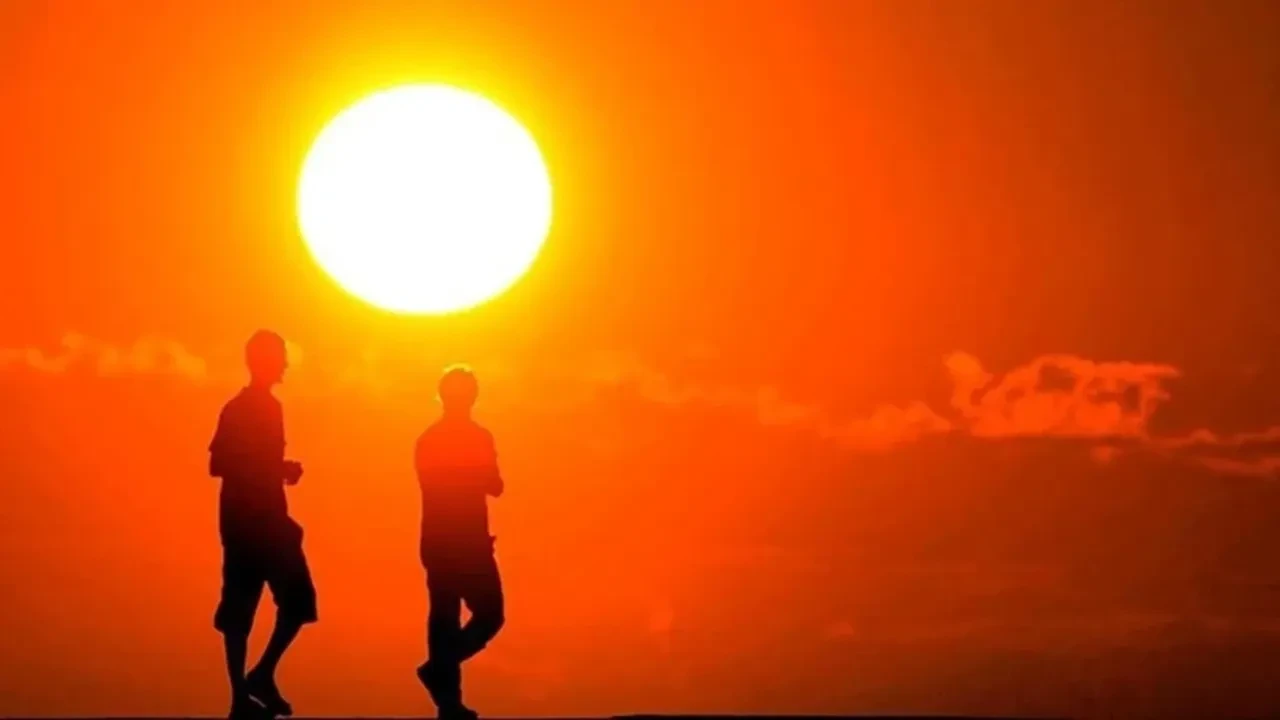 Aşırı sıcaklar geri mi dönüyor? Meteoroloji 35 dereceyi aşacak sıcaklıkları açıkladı!