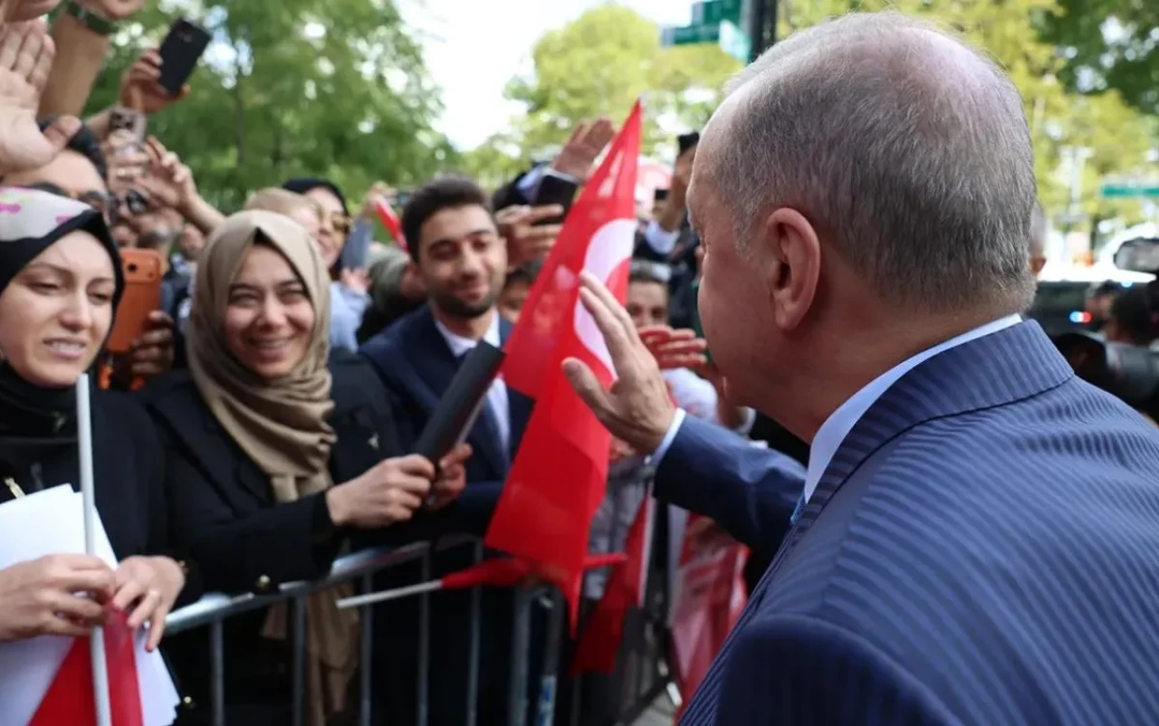 Cumhurbaşkanı Erdoğan, MHP Genel Başkanı Bahçeli'nin TRÇ çağrısına ilk tepkisini verdi