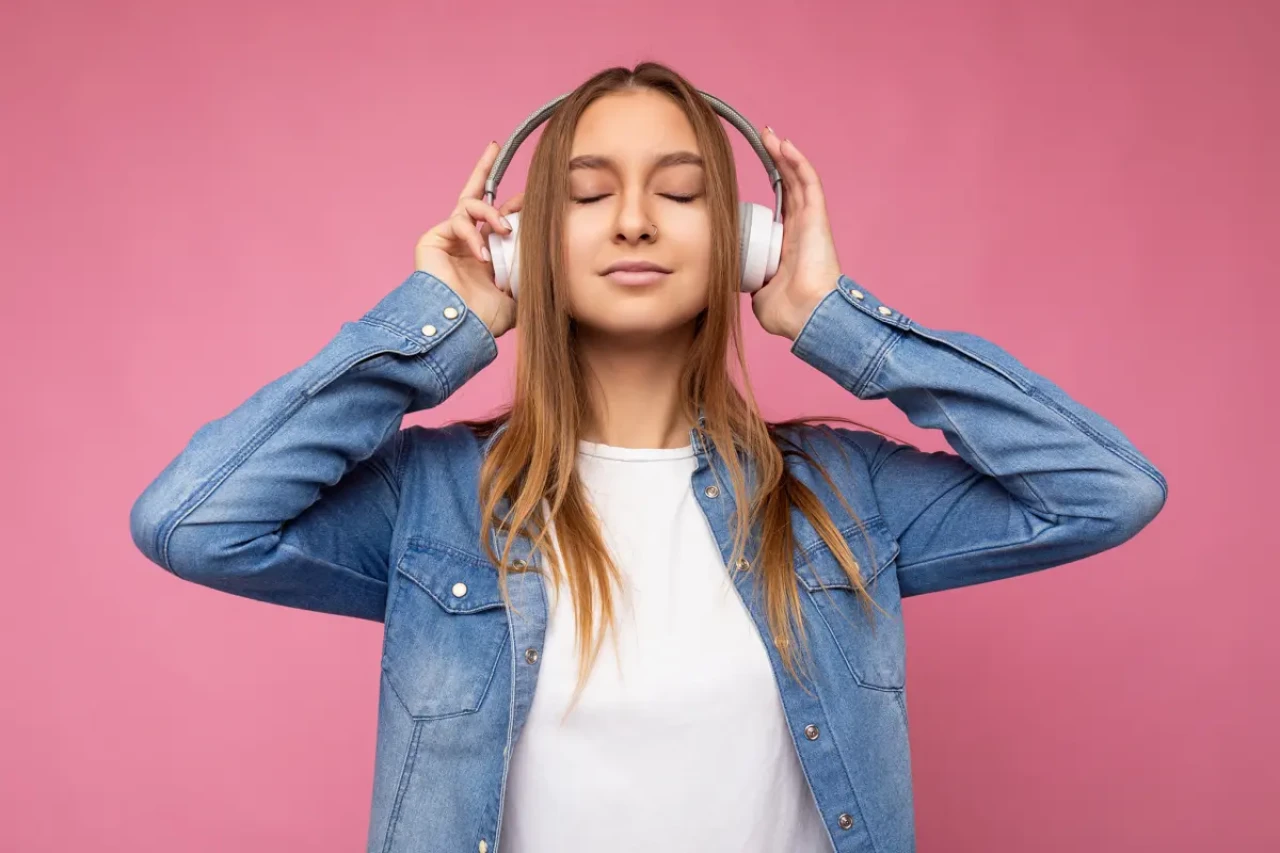 Yüksek sesle müzik dinleyenler dikkat! Bu sorunlara hazır olun