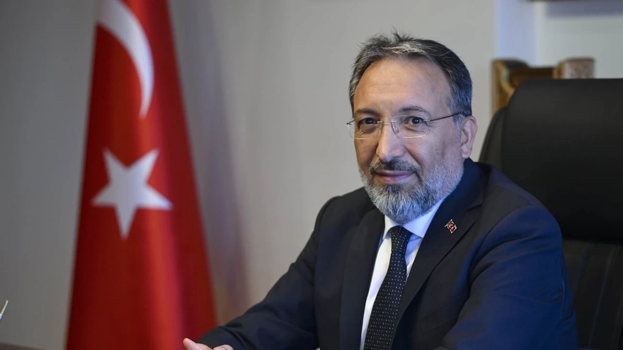 Prof. Dr. Safi Arpaguş: İlahiyat Fakültesi'nden Müftüye Yükselen Akademisyen