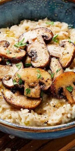 İtalyan Mutfağının Zarafeti Sofralarda! Lezzetli Mantarlı Risotto Tarifiyle Sofralarınıza Şıklık Katın!