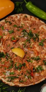 Evde Lahmacun Yapanlar Dikkat! Ustaların Gizli Hamur Püf Noktası