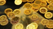 Bir ay sonra ilk: Altın yeniden zirve yolunda