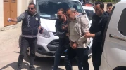 Oğlunu av tüfeğiyle öldüren baba adliyede!