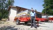 Patlak lastikle alevlere koştu: Bursalı çiftçiden gururlandıran hareket