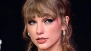 Şarkıcı Taylor Swift ve NFL yıldızı Travis Kelce nişanlandı: İşte detaylar!