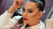 Ebru Gündeş'in Makyajsız Havalimanı Görüntüsü Sosyal Medyayı Salladı