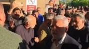Önder'in hayatını kaybettiği hastaneye giden Mehmet Metiner yuhalandı