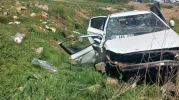Şarampole devrilen otomobildeki baba öldü, eşi ile çocuğu yaralı
