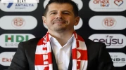 Antalyaspor'da Emre Belözoğlu istifa etti