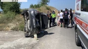 3’ü çocuk 5 kişinin içinde olduğu otomobil takla att