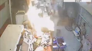 Tamire getirilen telefon patladı