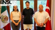 Meksika'da oynayacak ilk Türk futbolcu olarak tarihe geçti