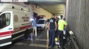 Beşiktaş'ta otomobile çarpan motosiklet sürücüsü yola savruldu