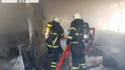 Samandağ'da prefabrik ev yandı