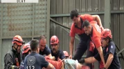 Kırım makinesine düşen işçinin bacakları koptu