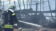 Kocaeli Yediemin deposunda çıkan yangın sonrası depo kullanılamaz hale geldi