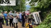 Rize'de panelvan devrildi: 2 ölü, 3 yaralı