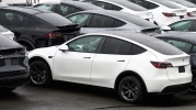 Tesla'nın çipini artık Samsung üretecek