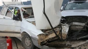 Amasya'da iki otomobil çarpıştı: 3 yaralı