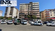 Hasarlı bina tadilatında facia: İskele kırıldı, işçiler yere çakıldı! 2 kişi hayatını kaybetti