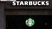 Starbucks'ı satın alacaklar ortaya çıktı: Milyarlarca dolar önerdiler