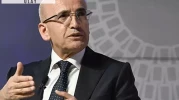 Bakan Şimşek, Londra'da konuştu: Türk lirasındaki oynaklık önemli ölçüde azaldı