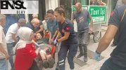 Husumetlisini, iş yerinde silahla bacaklarından yaraladı